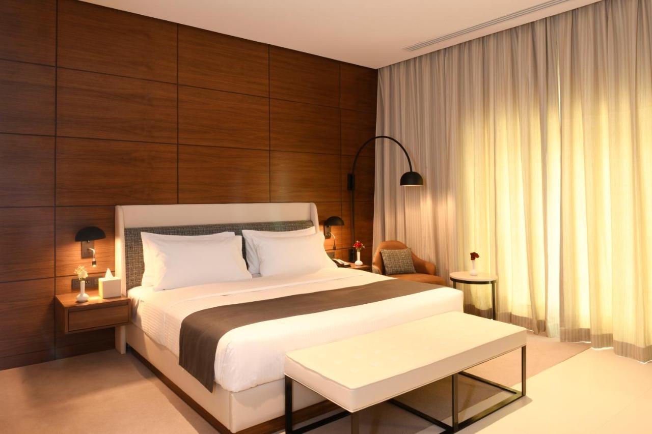 Golden Tulip Riyadh Exterior photo