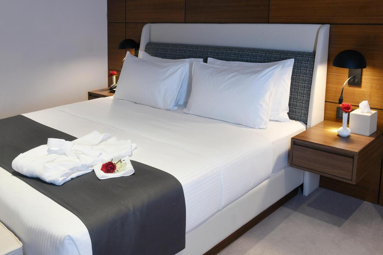 Golden Tulip Riyadh Exterior photo